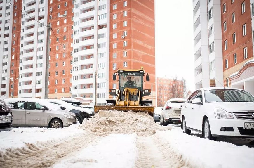 Андрей Воробьев поблагодарил глав округов и службы за ликвидацию последствий снегопадов