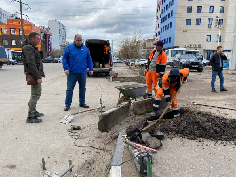 Члены партии «Единая Россия» контролируют ход ремонта дорог в Королёве